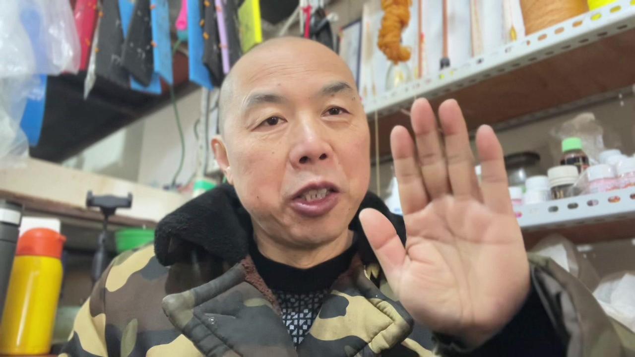 怎么钓不到鲫鱼？关键在饵料搭配！钓鲫鱼总空军？别急着换饵料，试试这个简单又好用的