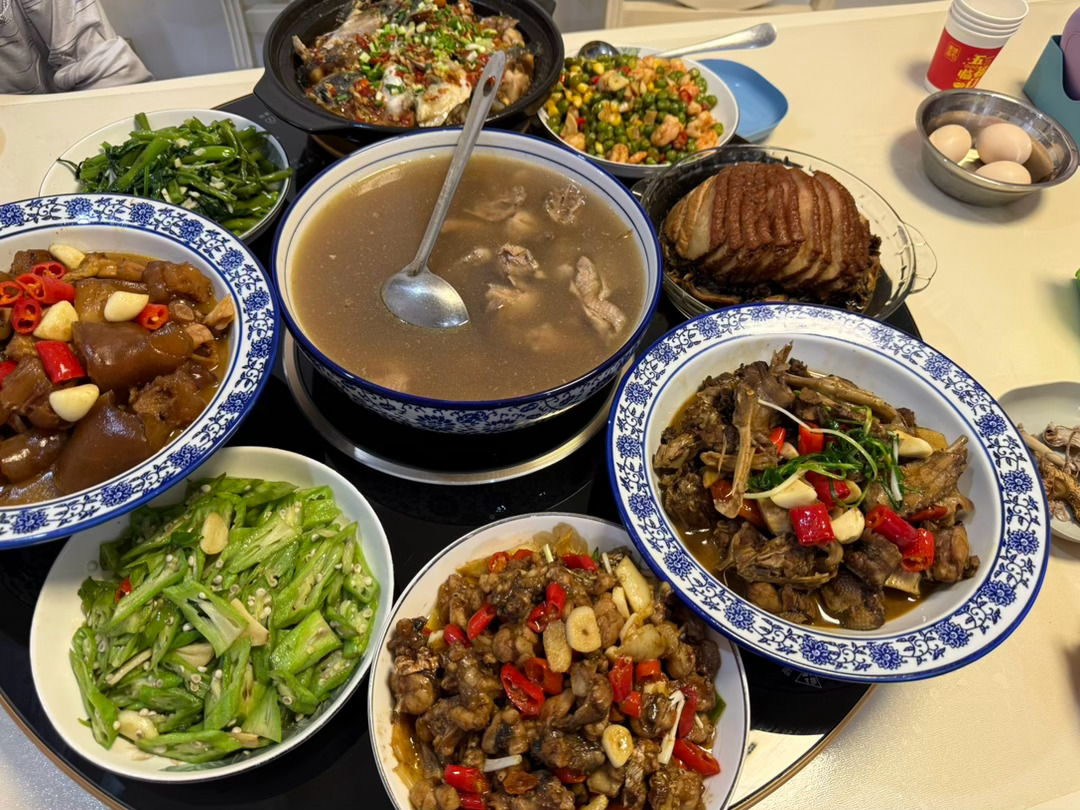 回家吃饭 