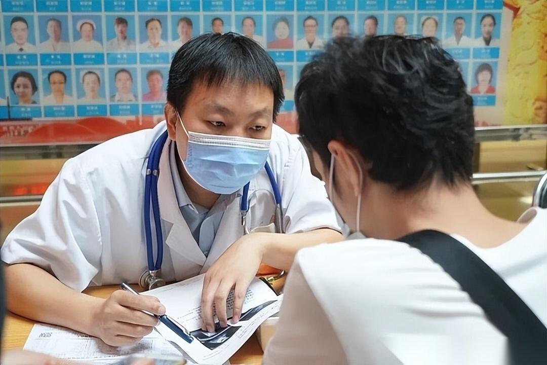 36岁，本该是精力最旺盛的年纪，却因为长期熬夜和高强度夜班倒下，这样的消息每隔一