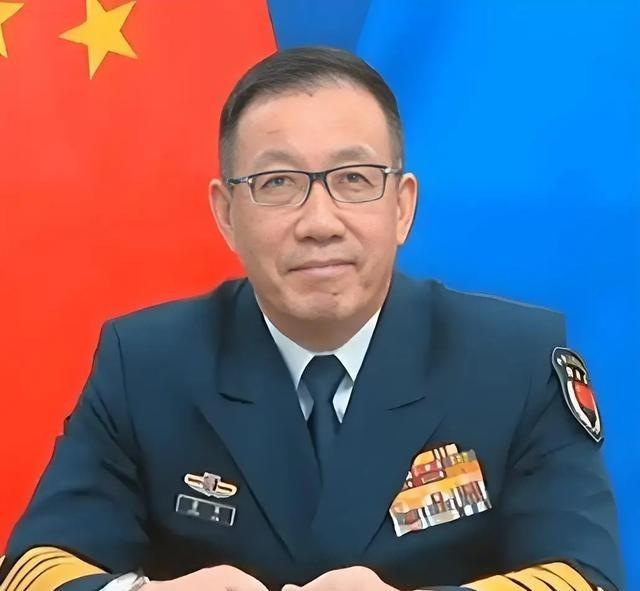 很多人以为统一台湾会是一个惊天动地的早晨，导弹齐飞、万船齐发。但我要告诉你一个反