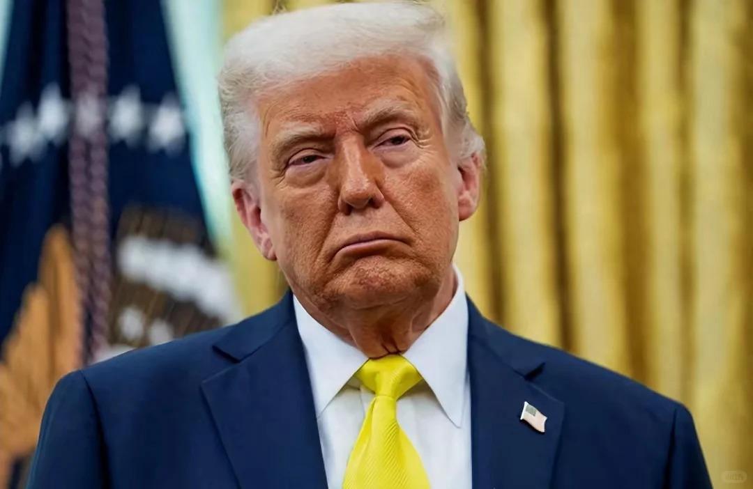 特朗普总统逻辑出了问题，丧失理性了。主要的内在观点是美国的巨大债务是中国造成的，