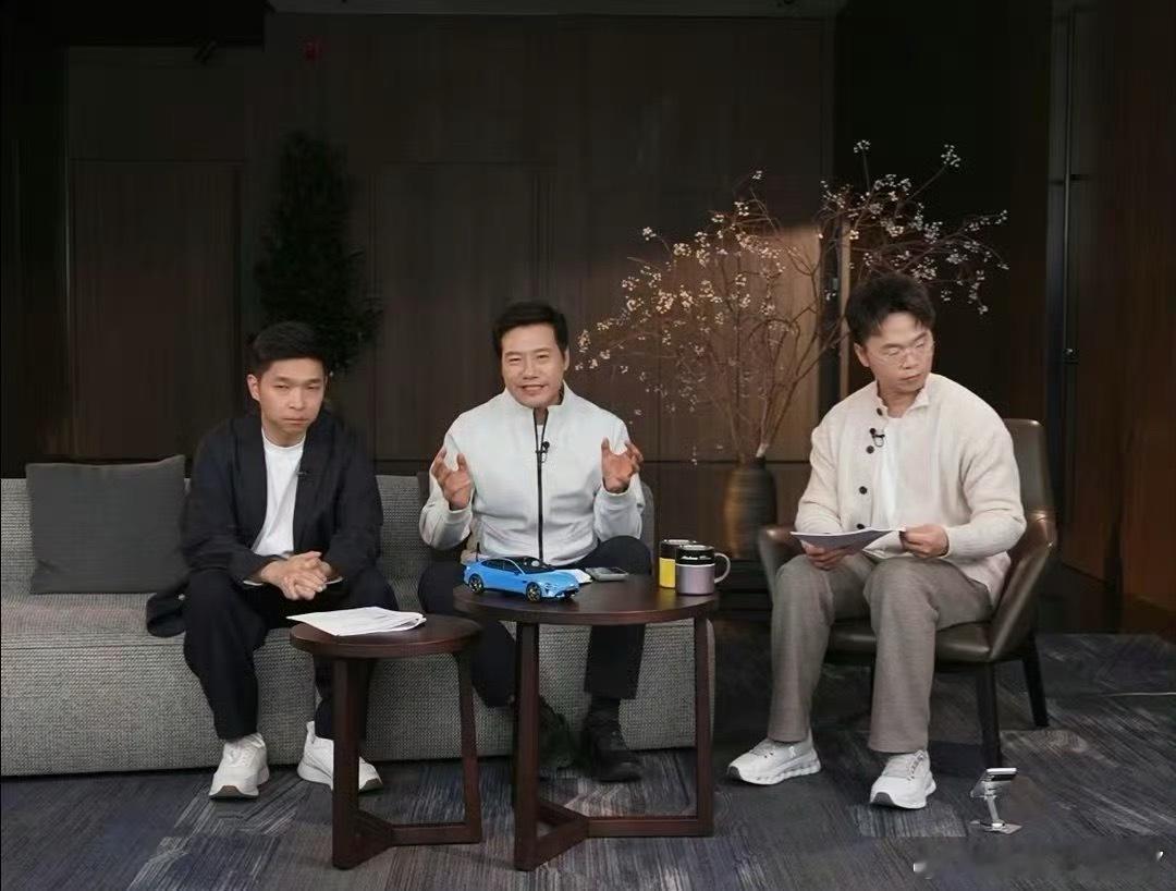 雷军说花2个月下决心回应诋毁我昨晚看了直播，其实也能理解雷军，作为工程师出身的人