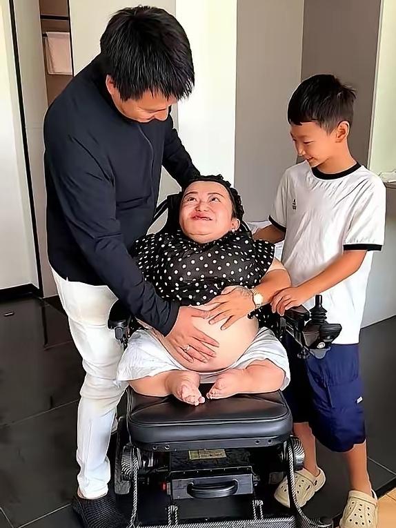 这个傻女子拿命去生娃，一看大双就不是真心爱喜梅。如果一个男人真爱喜梅，不会让她怀