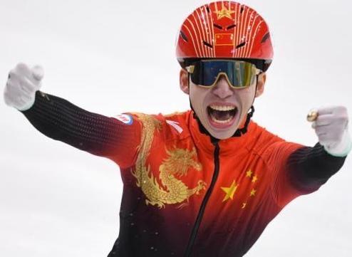 在刚刚结束的米兰冬奥会短道速滑男子500米预赛第五组的争夺中，中国27岁的归化名