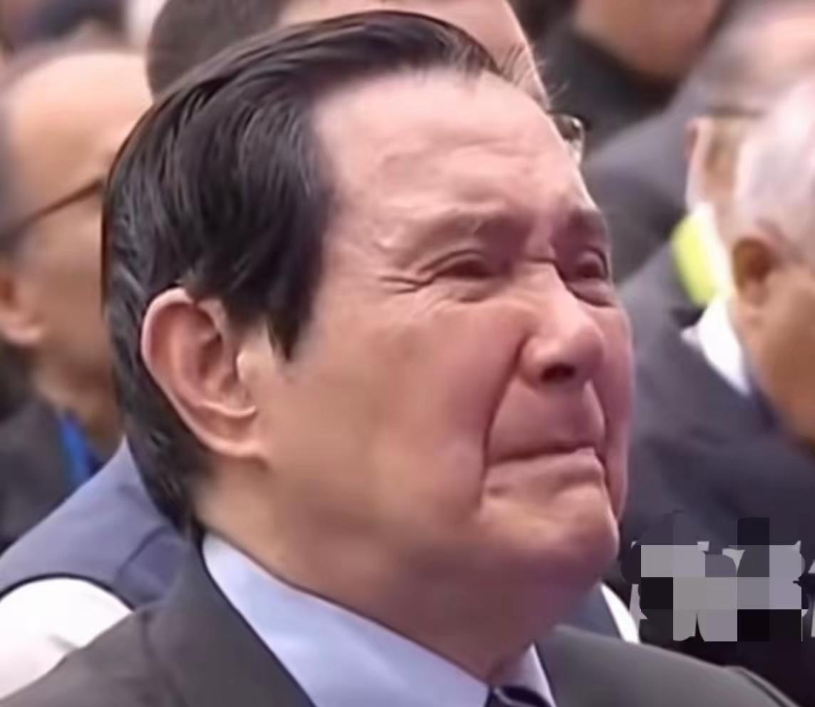 新加坡联合早报11月15日报道：“日本首相涉台言论事件持续发酵，马英九批评日本首