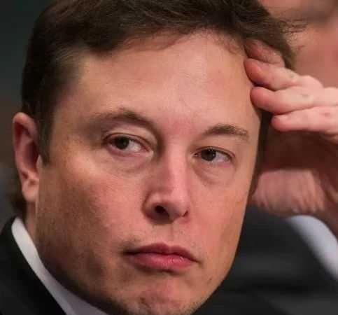 世界富豪马斯克再次语出惊人，他说：“2030年开始，人类将面临大规模失业，大部分