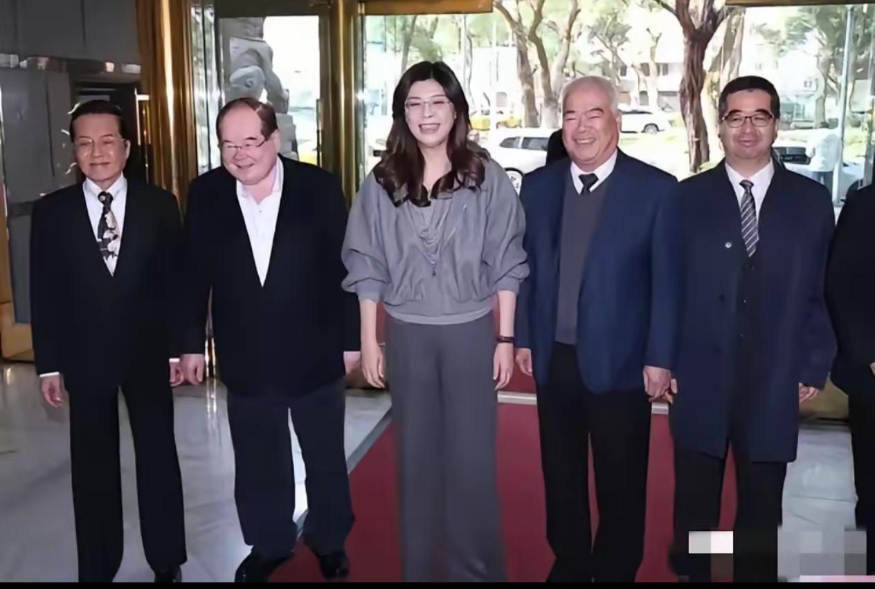 国民党主席郑丽文即将来访大陆阵容强大，​​随行的不仅有萧旭岑、张荣恭、李乾龙三位