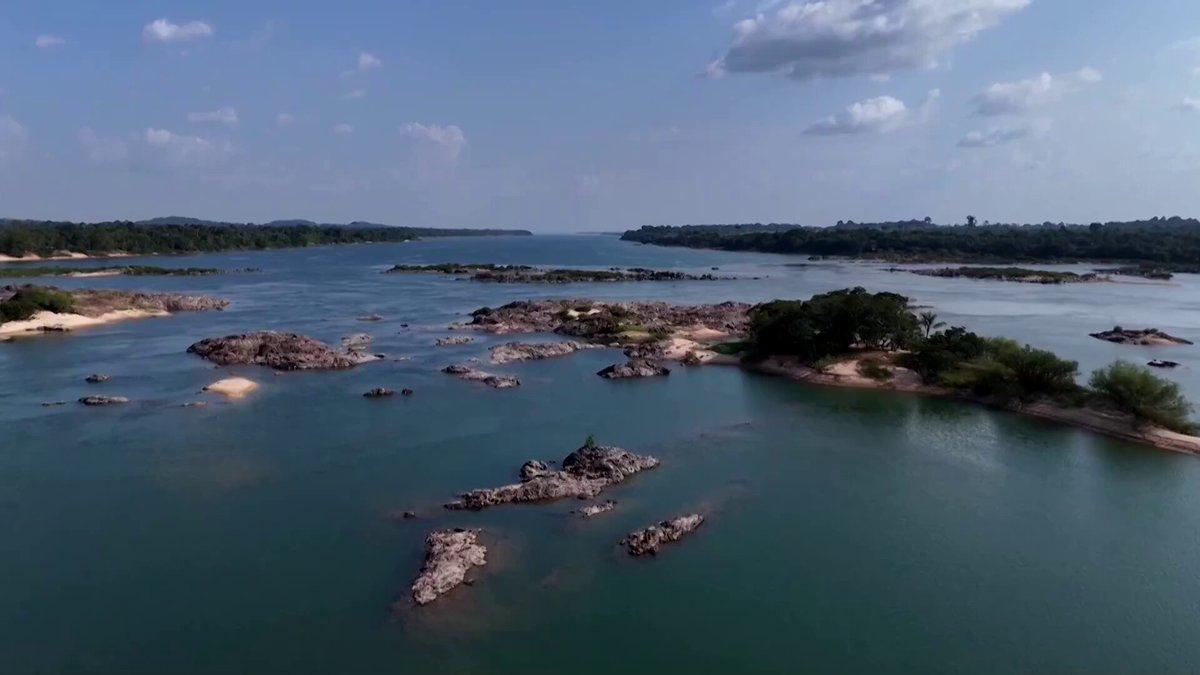 [To learn English]
With the United Natio