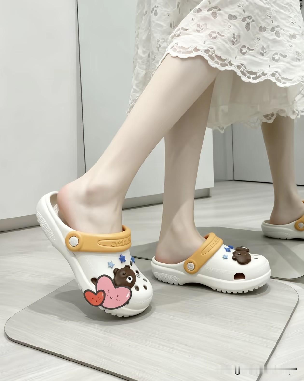 可可爱爱小拖鞋[笑][笑]