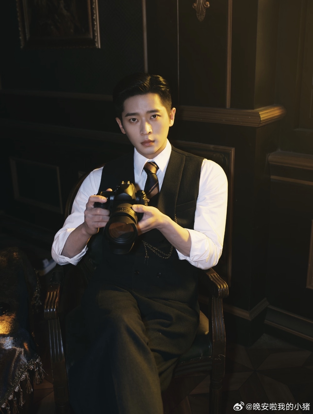 丞磊丞磊的有效播剧实力很突出呀，刚刚又结束了玉簟秋的拍摄，无论是置景还是人物的塑