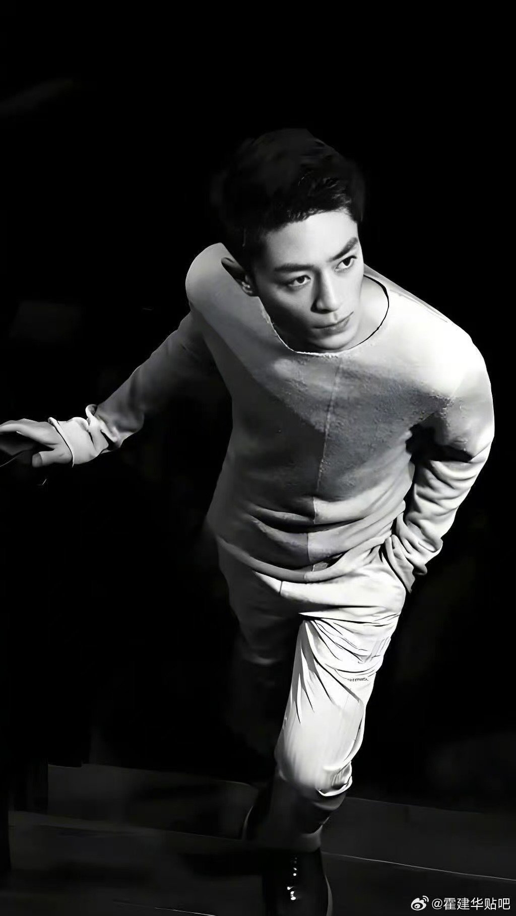 霍建华要做导演了霍建华要做导演了，新作是动作片，还将自导自演霍建华自导自演的电影