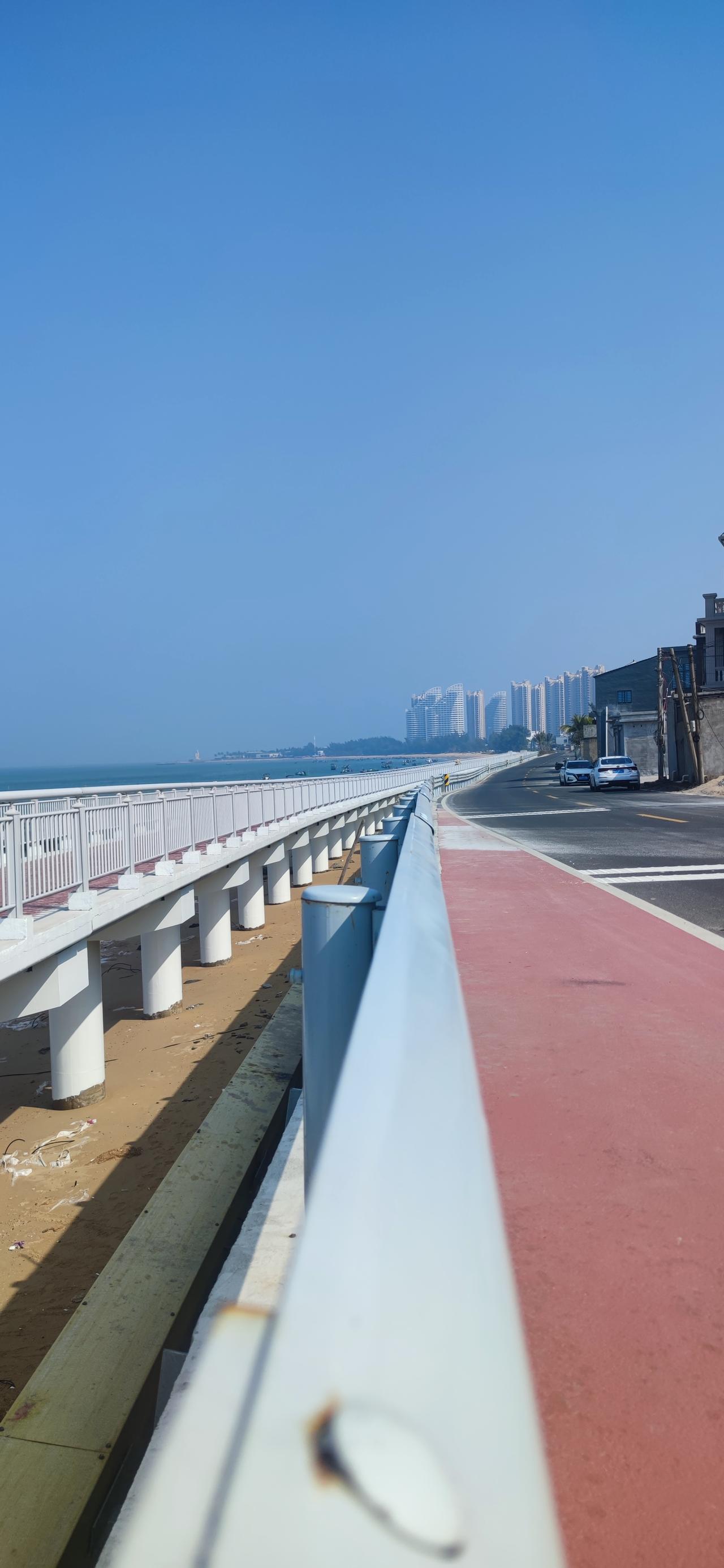 混得好的人，都是看透了这三点:
1.看透自己。知道自己需要的是什么，更不会在自己