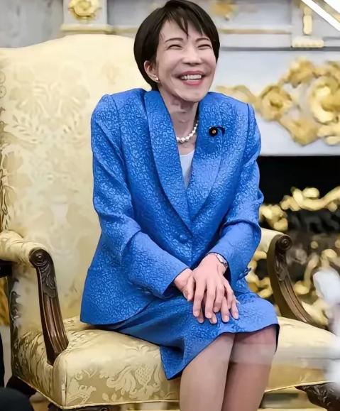 4月2日，日本共同社扔出一个大瓜：日本政府打算5月派一个经济团去俄罗斯，三菱、三