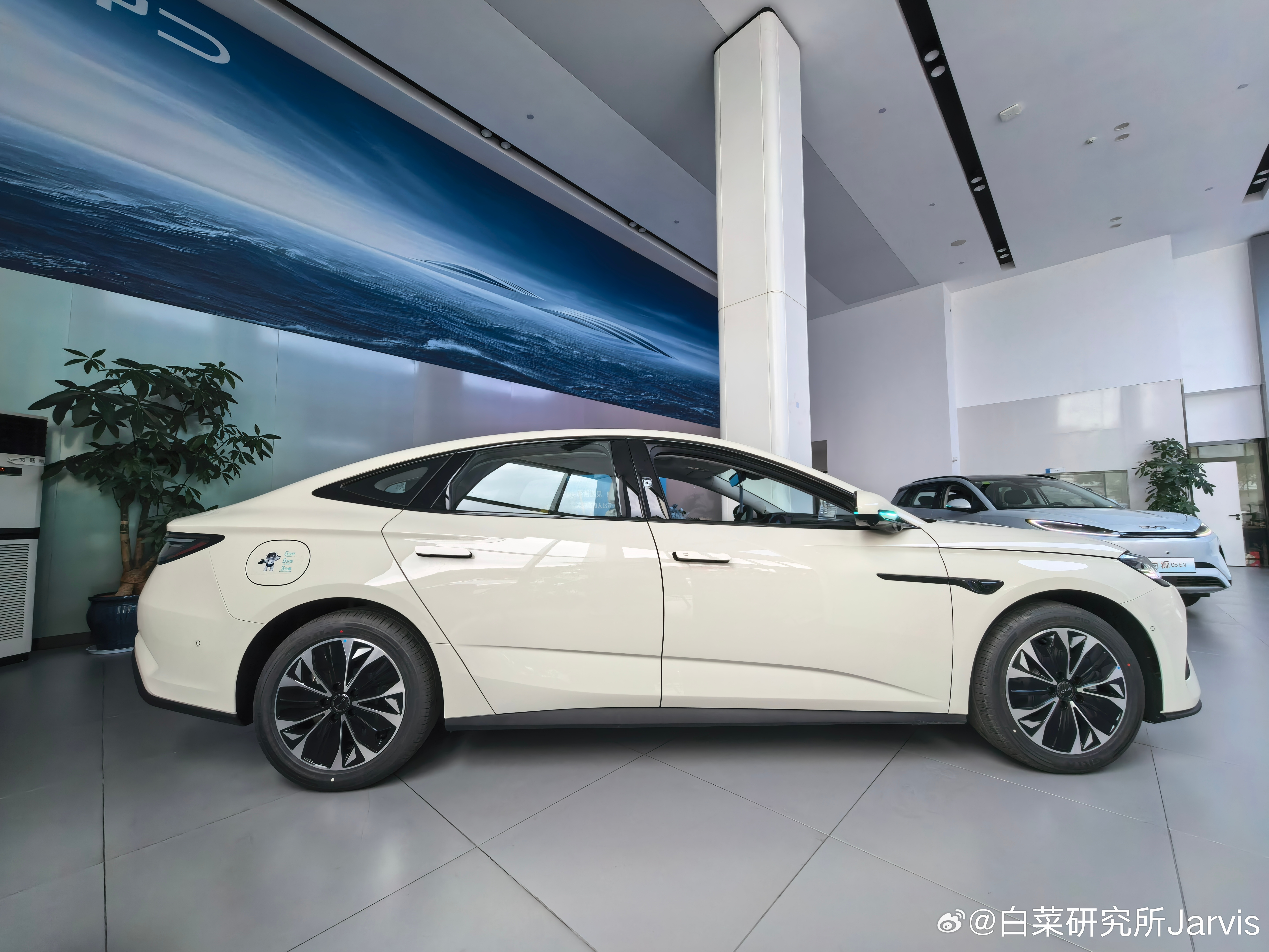 拍的第三台闪充车了 上海·比亚迪汽车海洋网(上海华裕启迪4S店)