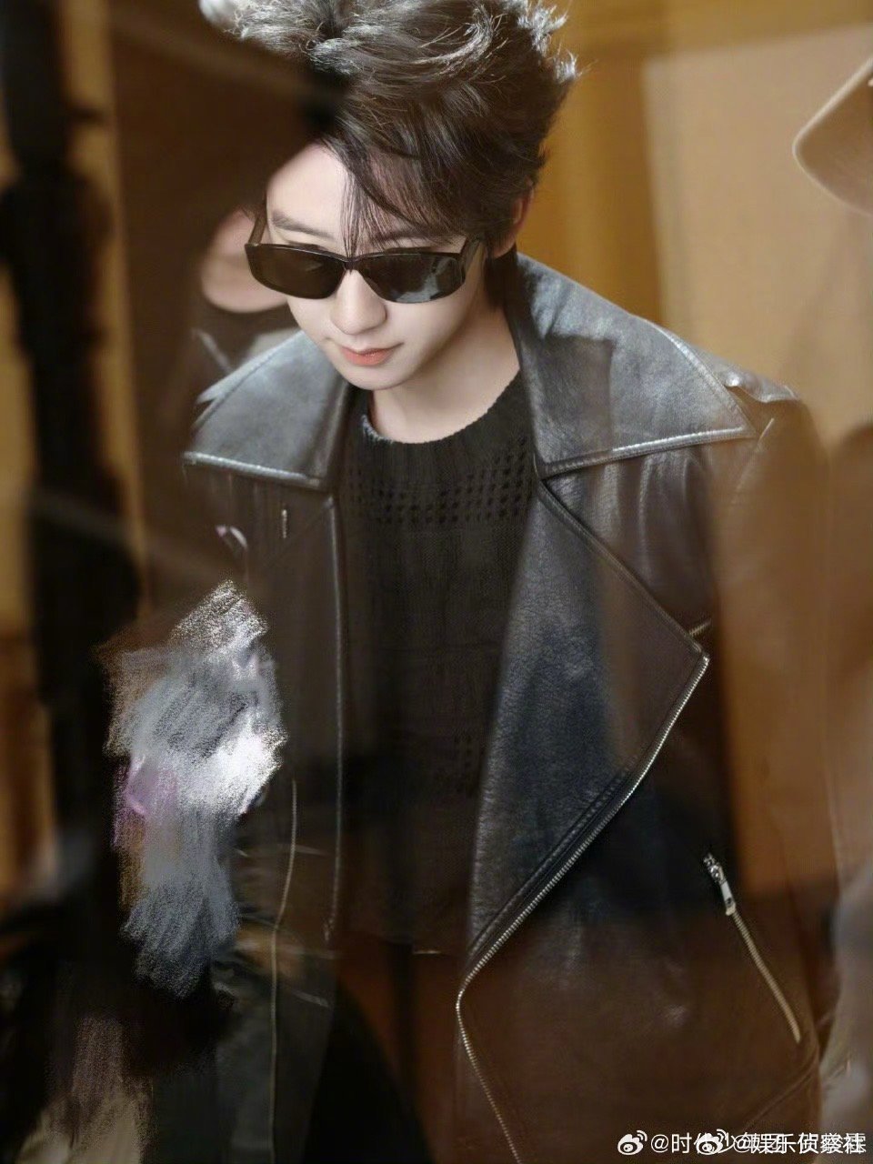 贺峻霖营业啦🈺 