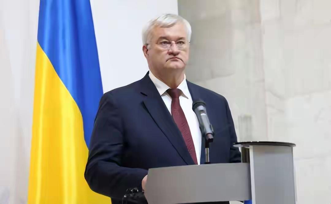 乌外长：战争正回到俄领土，莫斯科拒绝结束的时间越长，处境越糟。

乌克兰外交部长