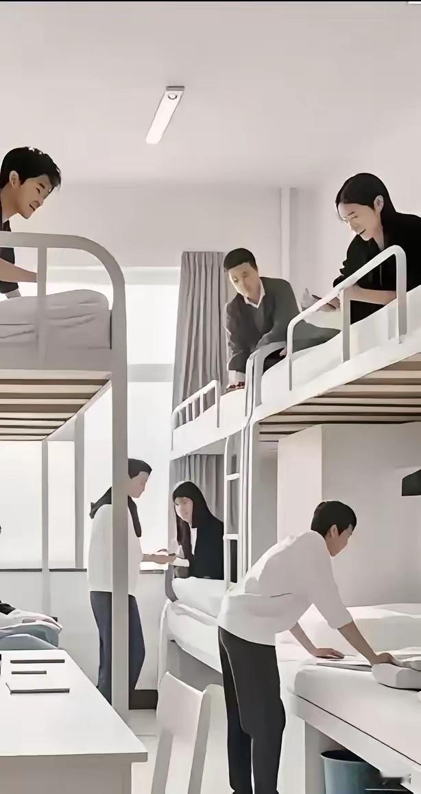 浙大，做得好！​5月17日，浙大宣布将留学生的单人宿舍改为四人一间，部分留学生强