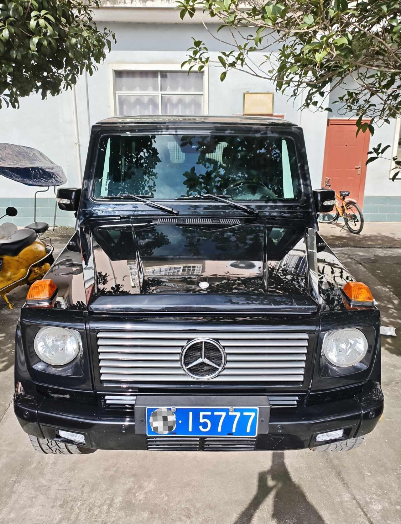 依旧权威的方盒子前脸
经典怀旧老车 经典老车情怀 情怀老车 复古车 老爷车 老车