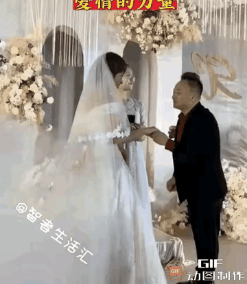 哈哈哈哈哈！着急了！得吻个够！！！[呲牙][呲牙][呲牙]