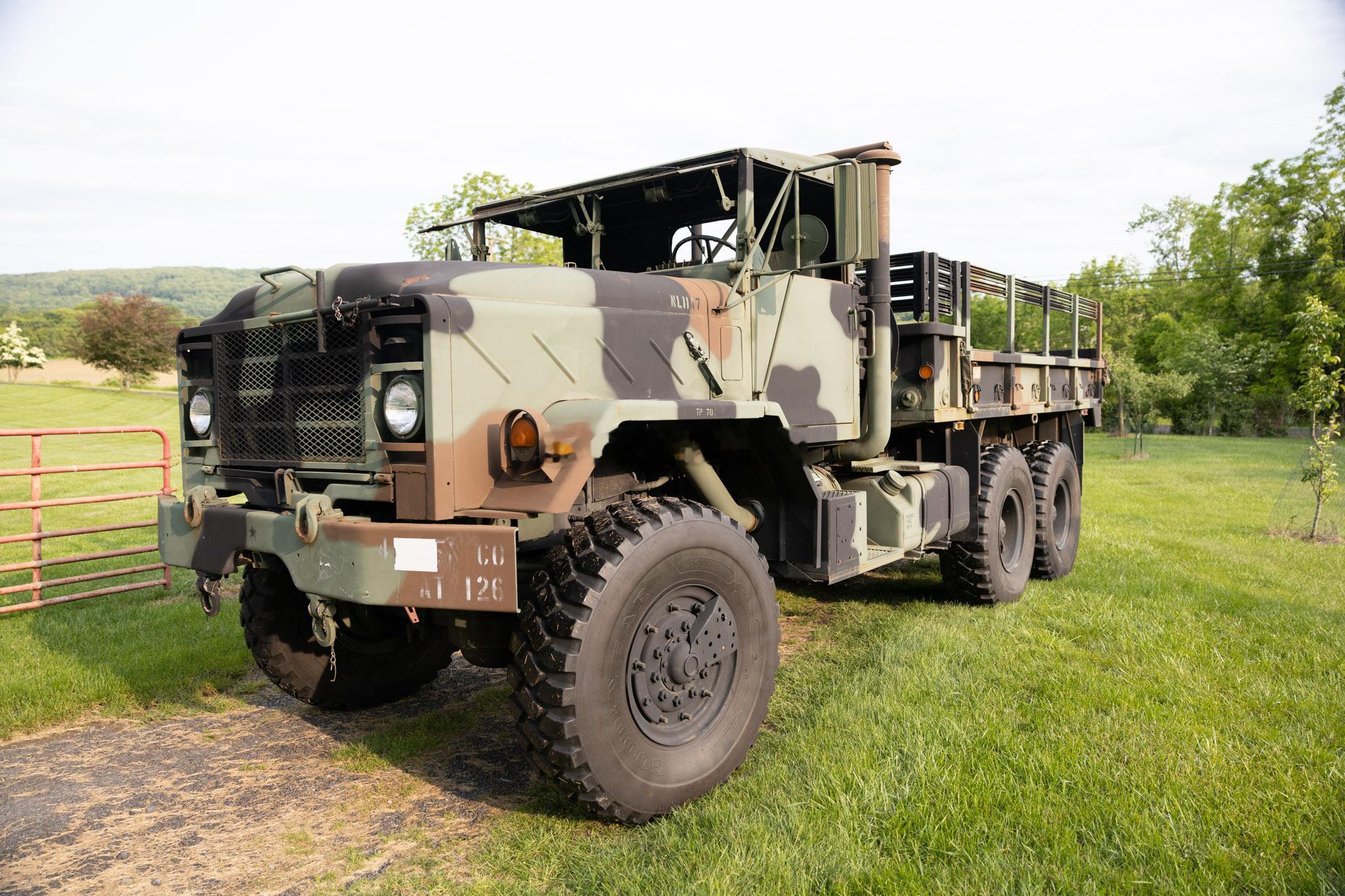 BMY M923A2 6×6 货运卡车，这大家伙是1978年出厂在美军服役的5吨