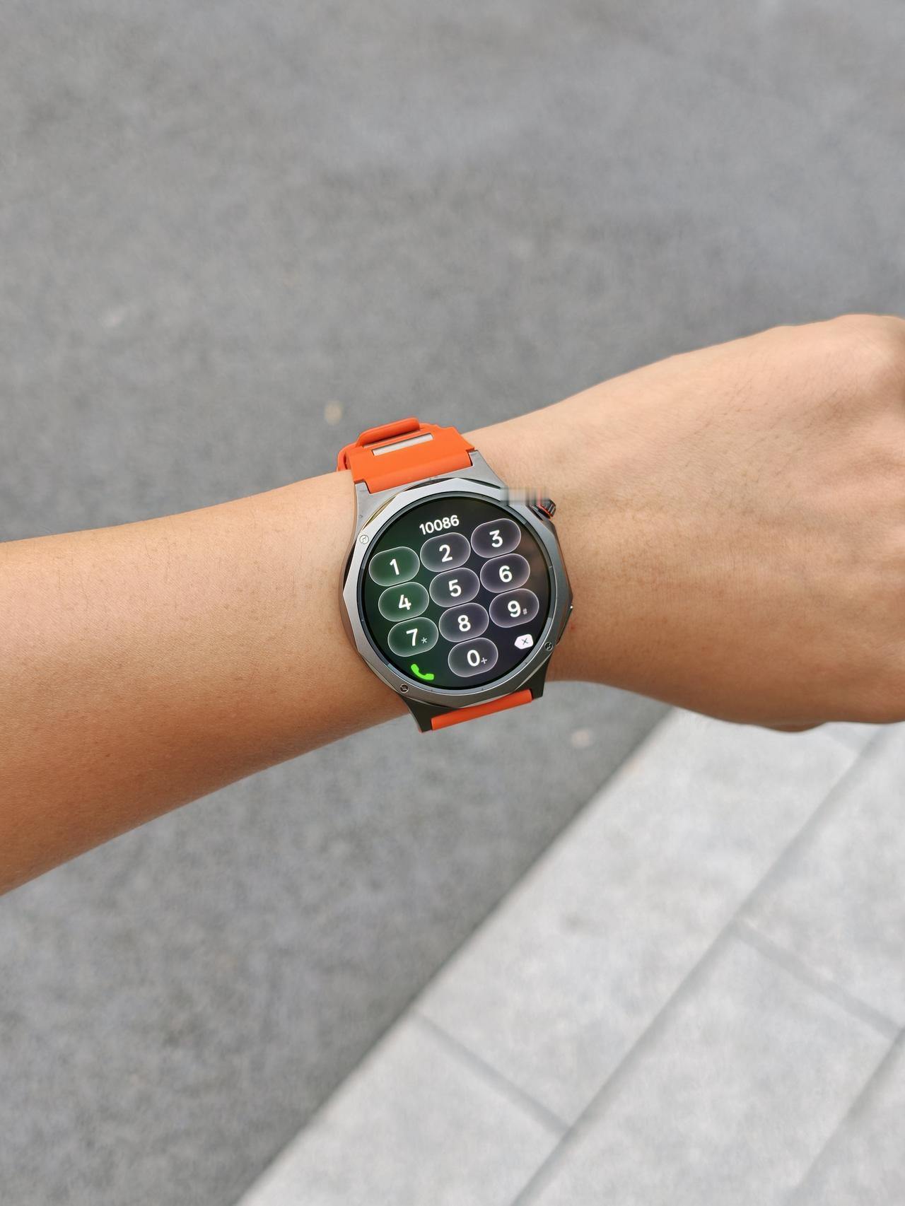 抛掉手机只戴手表出门，慢下来感受生活

这个周末想彻底放空，试了一把只戴OPPO