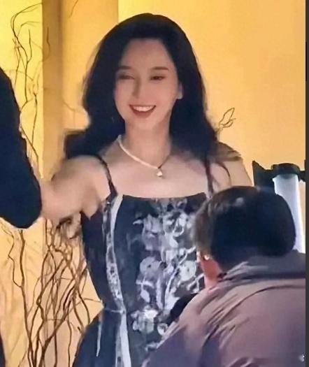 汪峰娇妻森林北新疆美照曝光！气质绝佳，网友：这颜值太高了！ ​​​