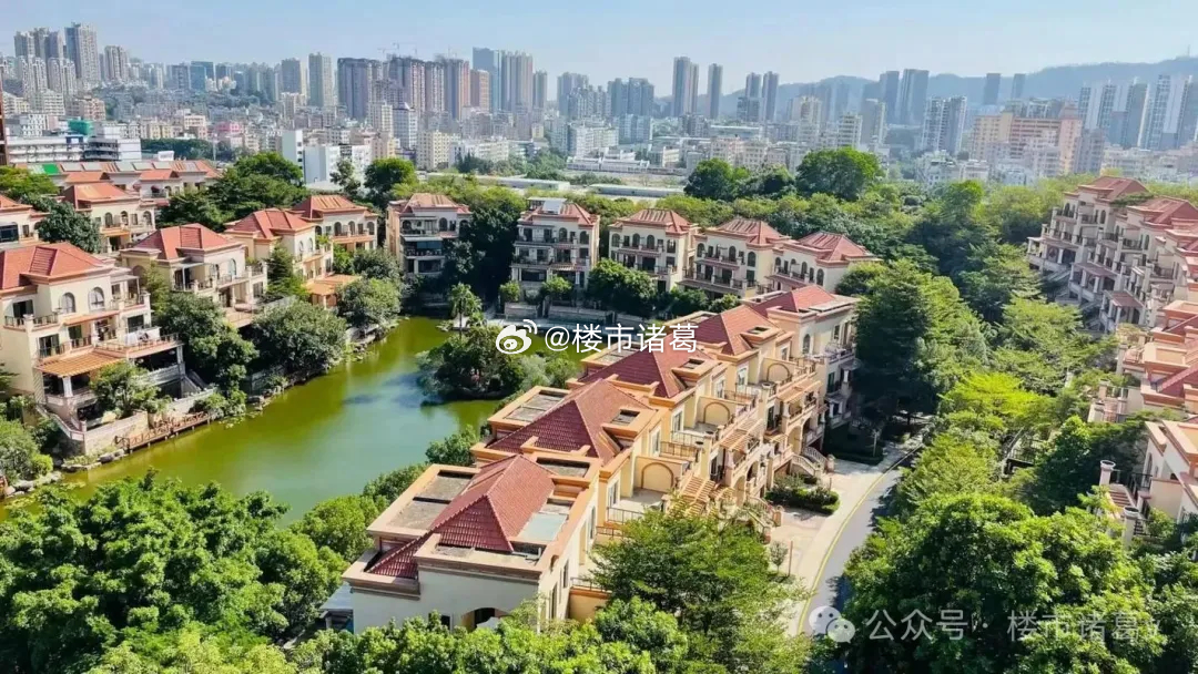 很多人心里都藏着一个别墅梦：一院一景、有天有地、花花草草、小桥流水，仿佛那就是人