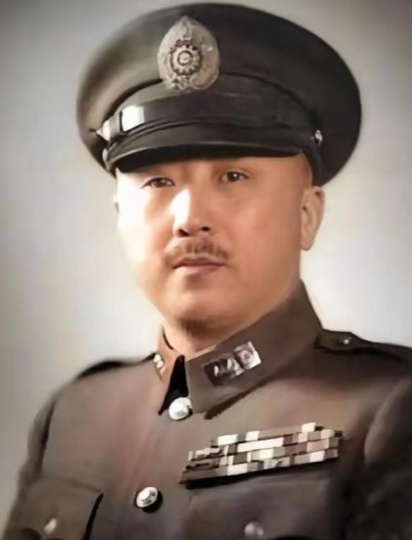 抗战时期，卫立煌给八路军的武器弹药绝非随手丢几支枪那么敷衍，这位国民党高级将领的