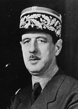 柬埔寨西哈努克亲王回忆录《我所交往的世界领袖》系列之戴高乐二战历史留影！

西哈