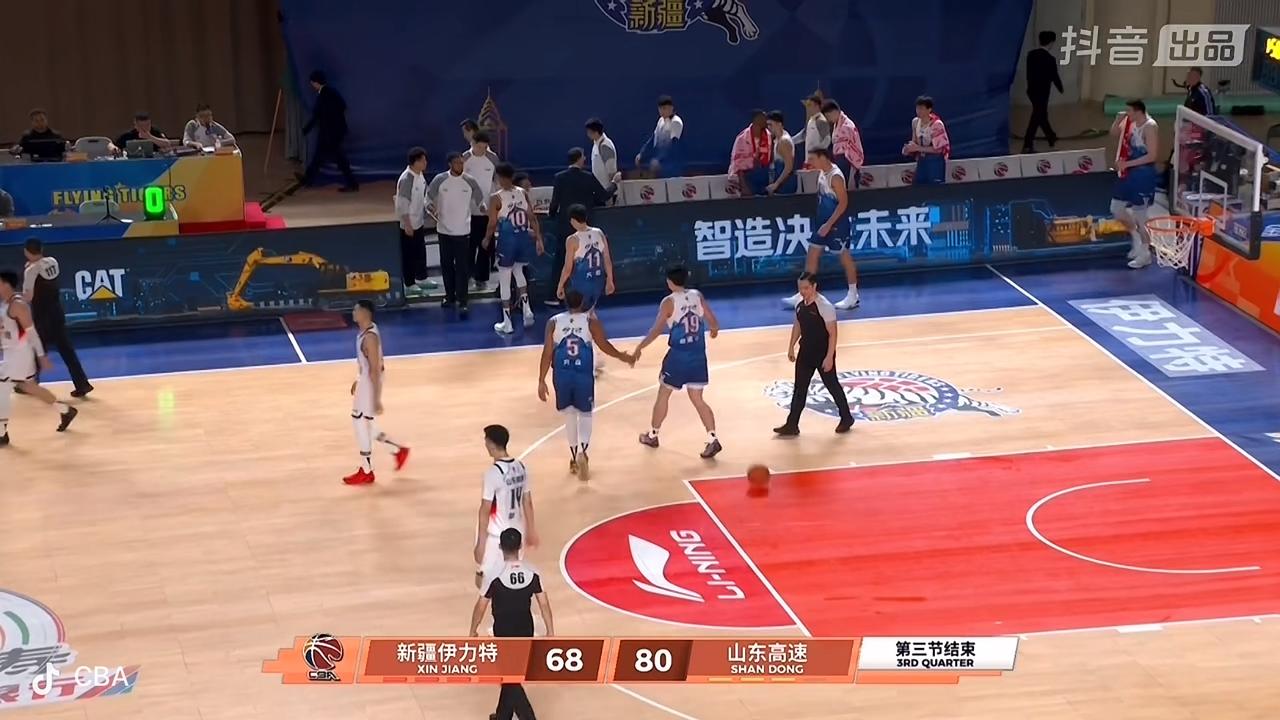 新疆飞虎男篮还是大比分落后

     在刚刚结束的新疆飞虎男篮主场迎战山东高速