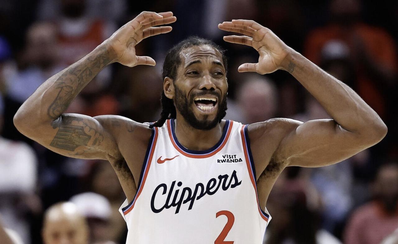 不得不承认，今年的NBA休赛期是近10年来最热闹、最让人眼花缭乱一次：
1、字母