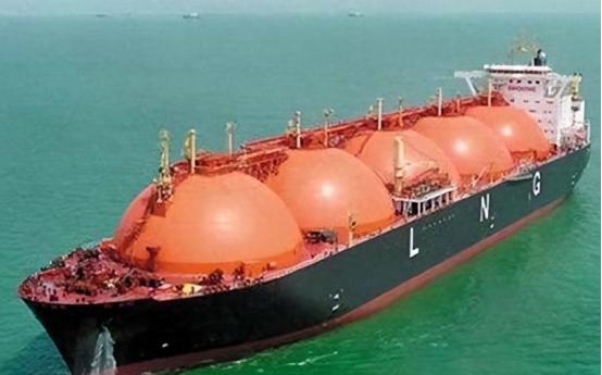 日本能源面临“灭绝”？高市意外批下16亿资金，普京连夜转变枪口
 
最近日本的一