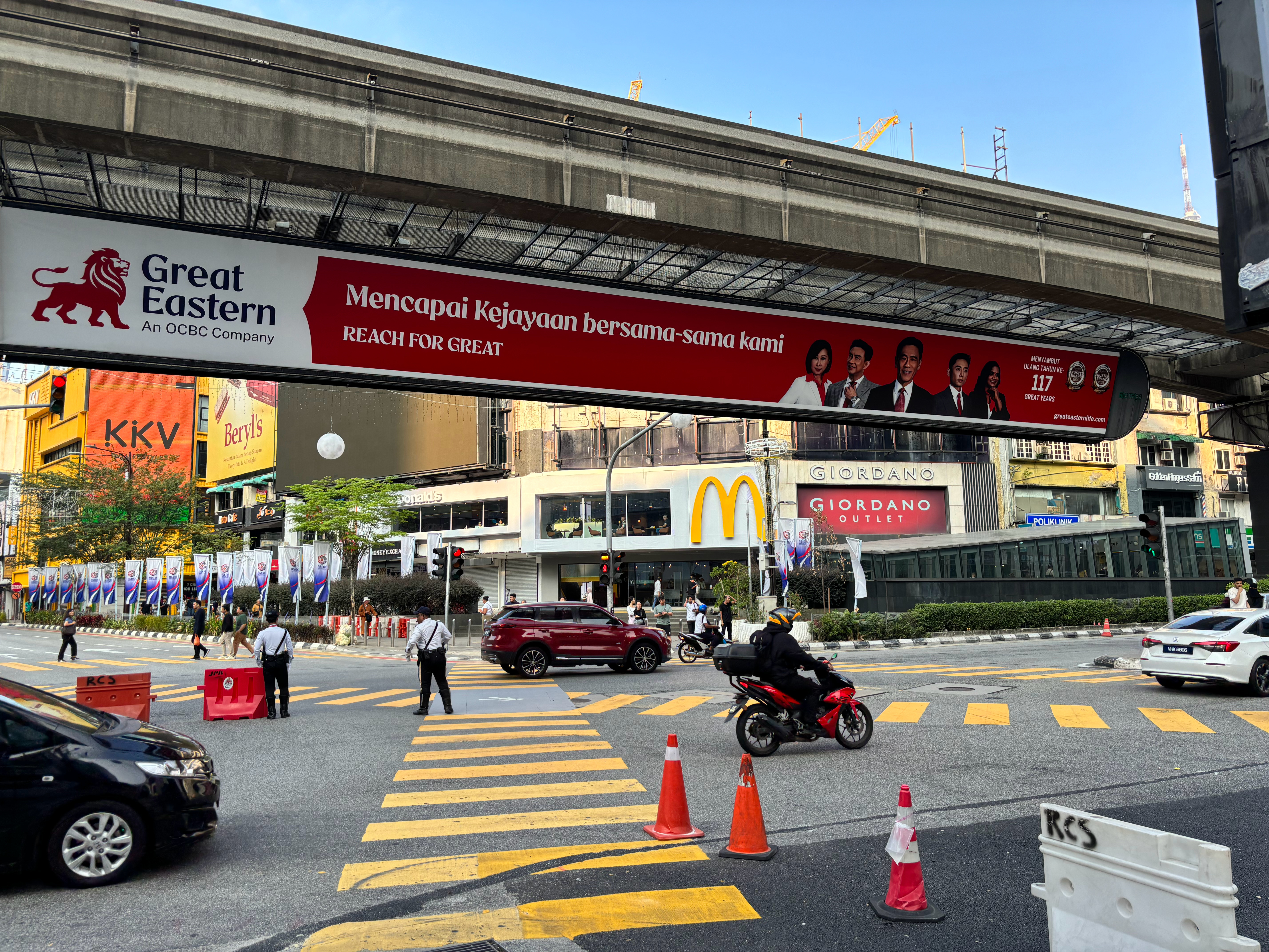 六个小时，从冬天回到夏天。 