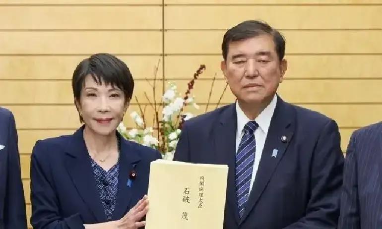 日本前首相石破茂可能也没想到，自己卸任才一个月不到，继任者就闯下了大祸。他公开接