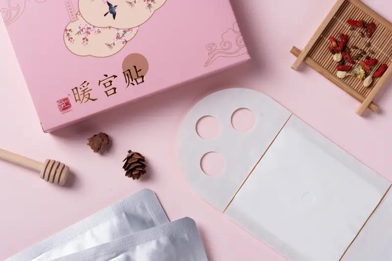 经期怕冷、腰酸？这样暖宫才管用
 
一到月经就手脚冰凉、浑身发冷，腰又酸又沉，多