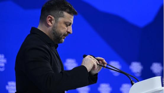 泽连斯基气炸了，在俄罗斯重启对“零下20度乌克兰”的猛烈空袭之后，泽连斯基下令乌