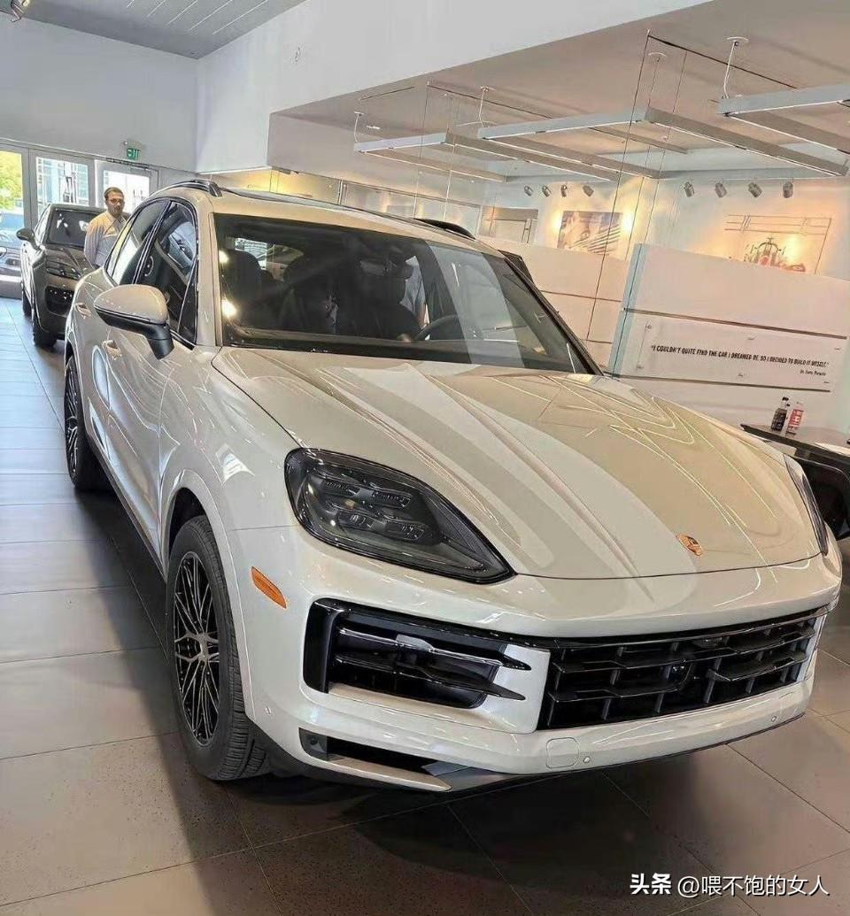 很喜欢这辆车！
不知道啥时候能够拥有？三年内？5年内？

人生啊，总得有个奔头，