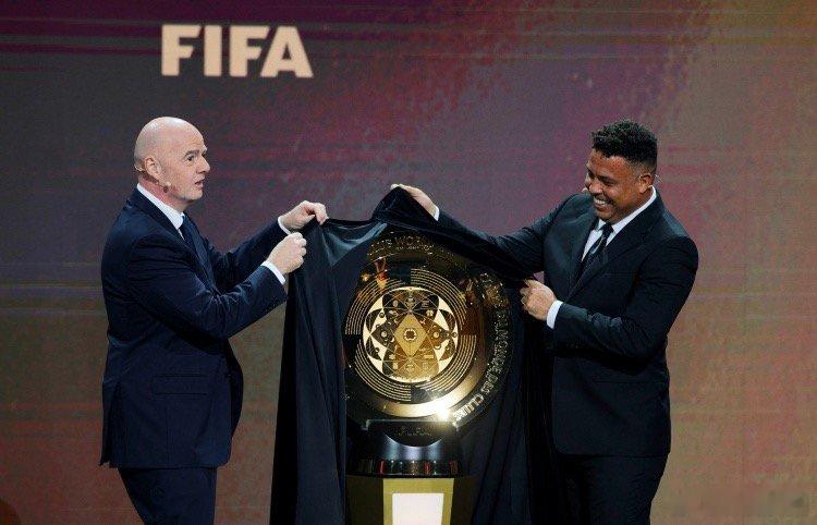 【曝国际足联屡次拖欠奖金FIFA拖欠1.85亿镑世俱杯团结奖金】8月6日，英国媒