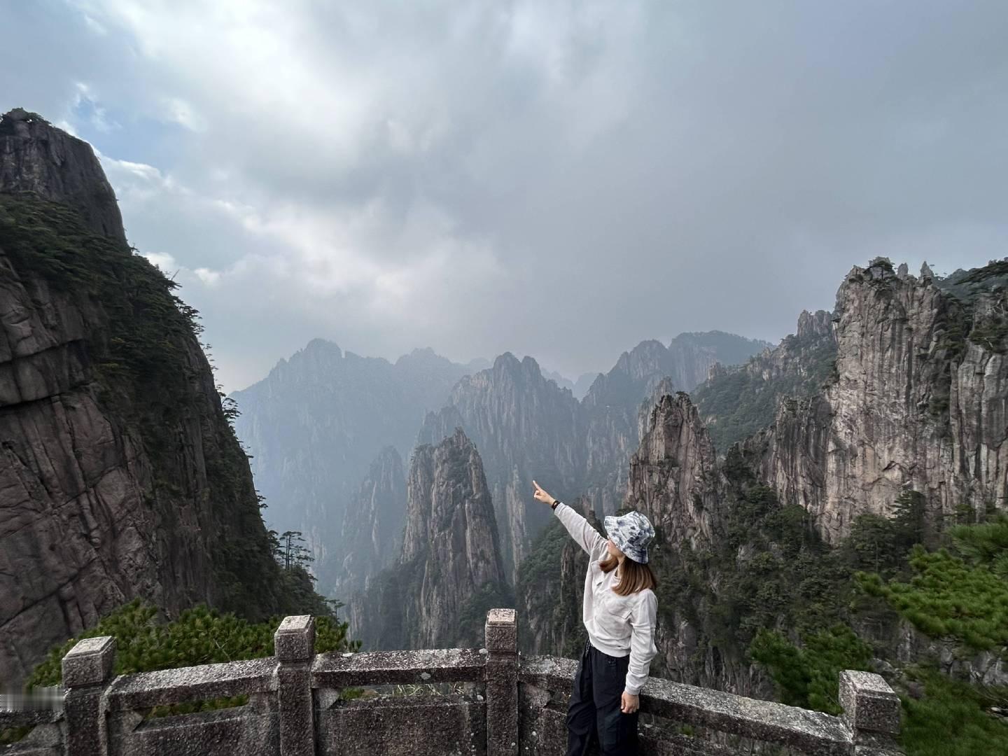 真正动人的甜蜜从不是盛大告白，而是你偶尔闹小脾气时，有人认真放在心上，细心安抚，