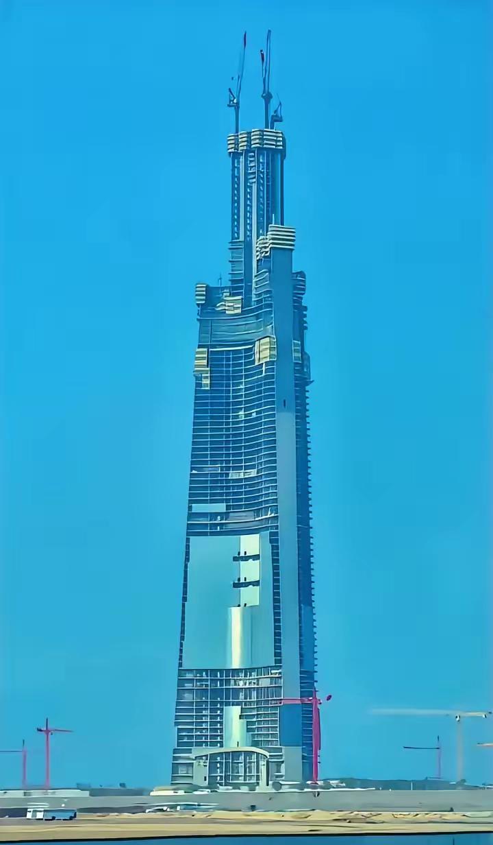828米的迪拜塔将很快就要把“世界第一高楼”的宝座让位了！

取代它的就是在建的