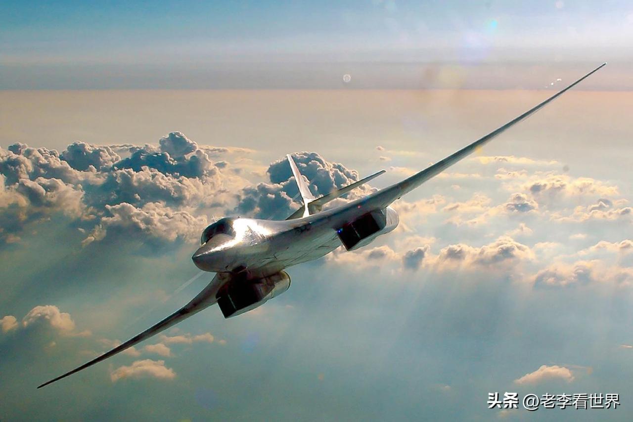 【中俄空军在太平洋进行了联合巡逻】
北京时间2026年6月27日，俄罗斯新闻社在