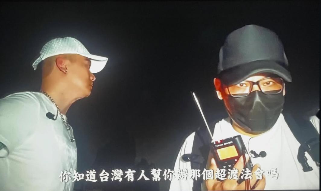 现在觉得孙德荣真是大善人！
因为“于家人”不能做的事，他能做！
于的粉丝做不了的