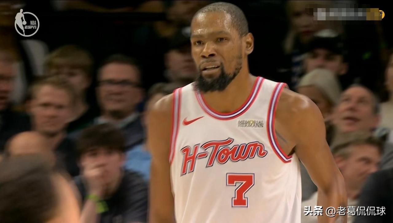 火箭超级球星杜兰特真是球队的罪人！在今天火箭客场以108：110惜败于森林狼的比
