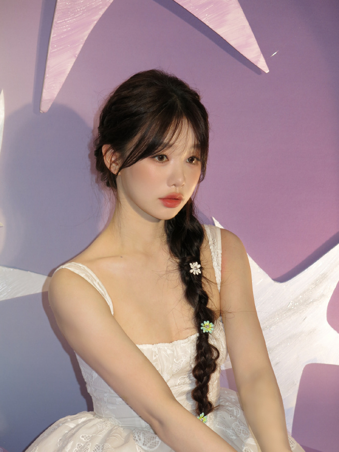 徐梦洁内娱甜妹上新了徐梦洁公开回应粉丝爱意 徐梦洁这套造型确实让人很难不注意到她