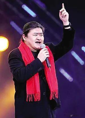 音曲长存，追忆歌者刘欢
 
惊闻刘欢先生辞世，举国为之扼腕叹息。一代乐坛巨匠悄然