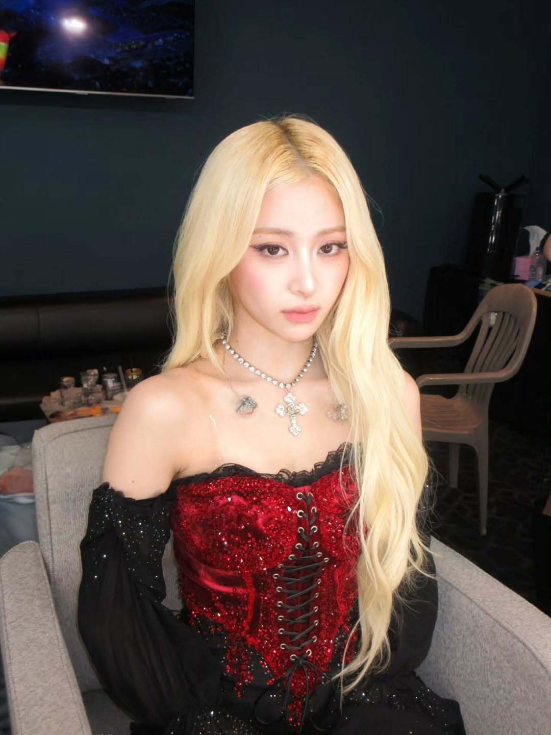 jenaissante ins🫂다녀올게요오 