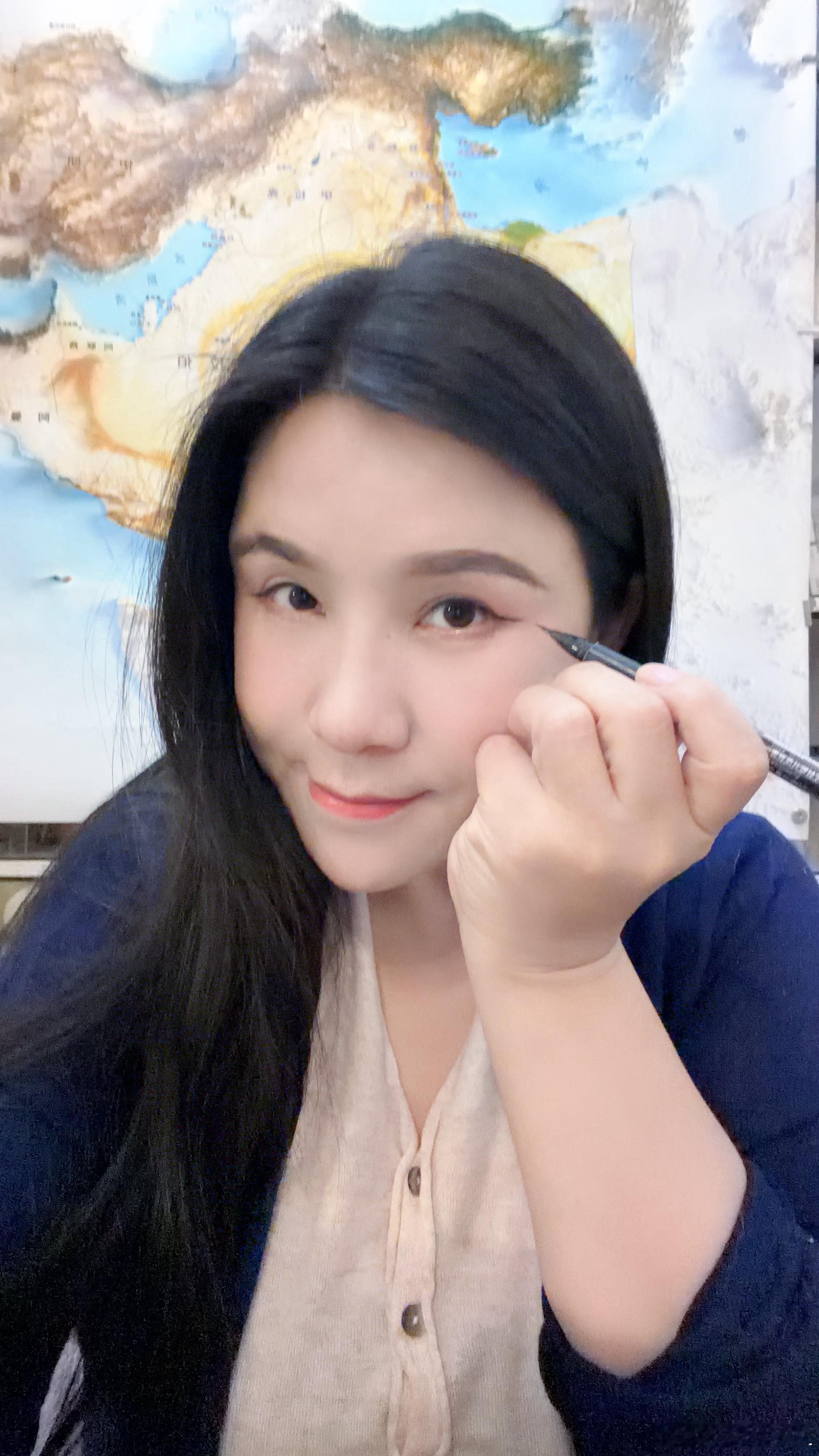 回血。化妆录视频。我和某人的日常