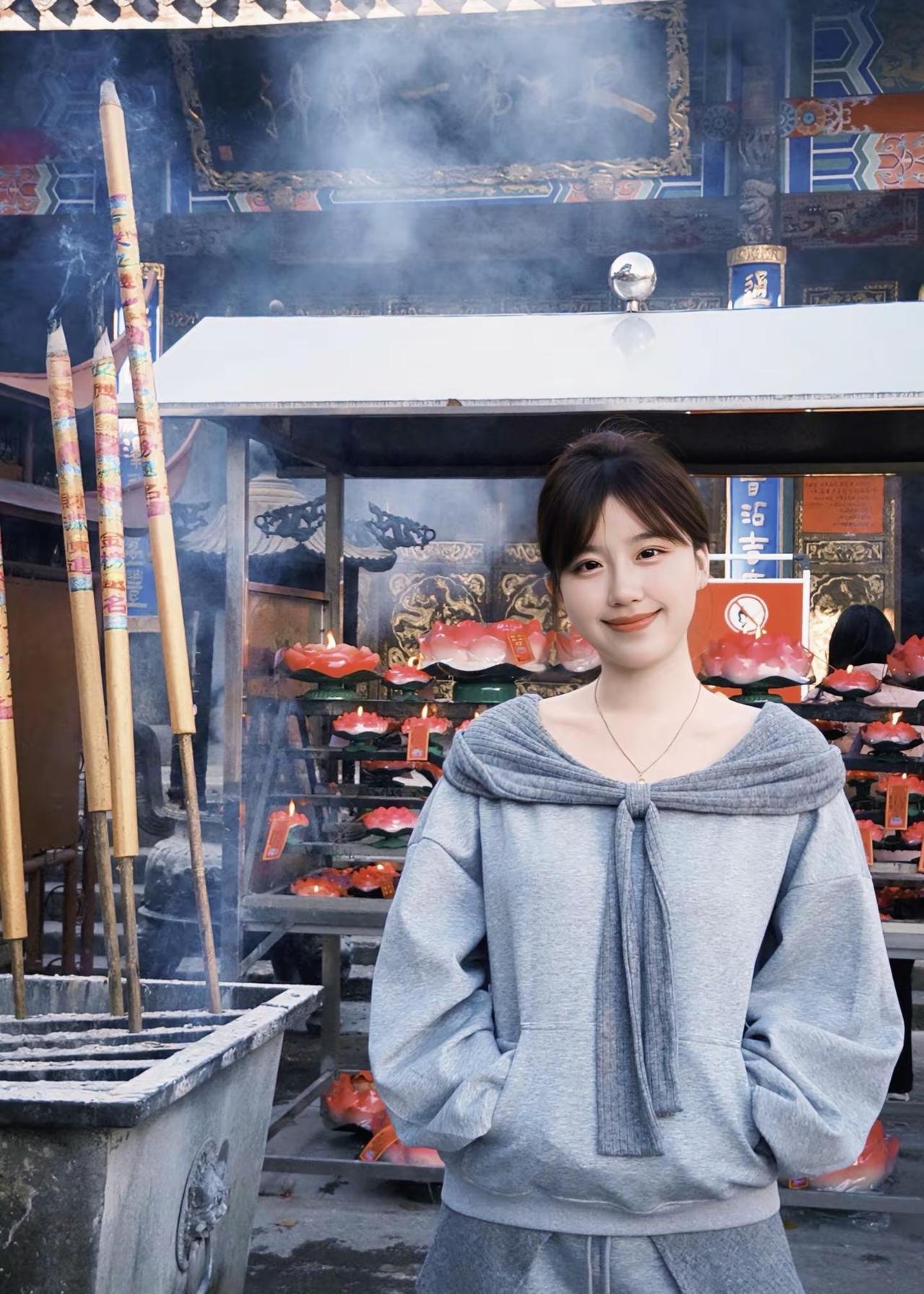 春会来 事会顺 人会好 花会开 风会暖 路会平 运会旺 福会到