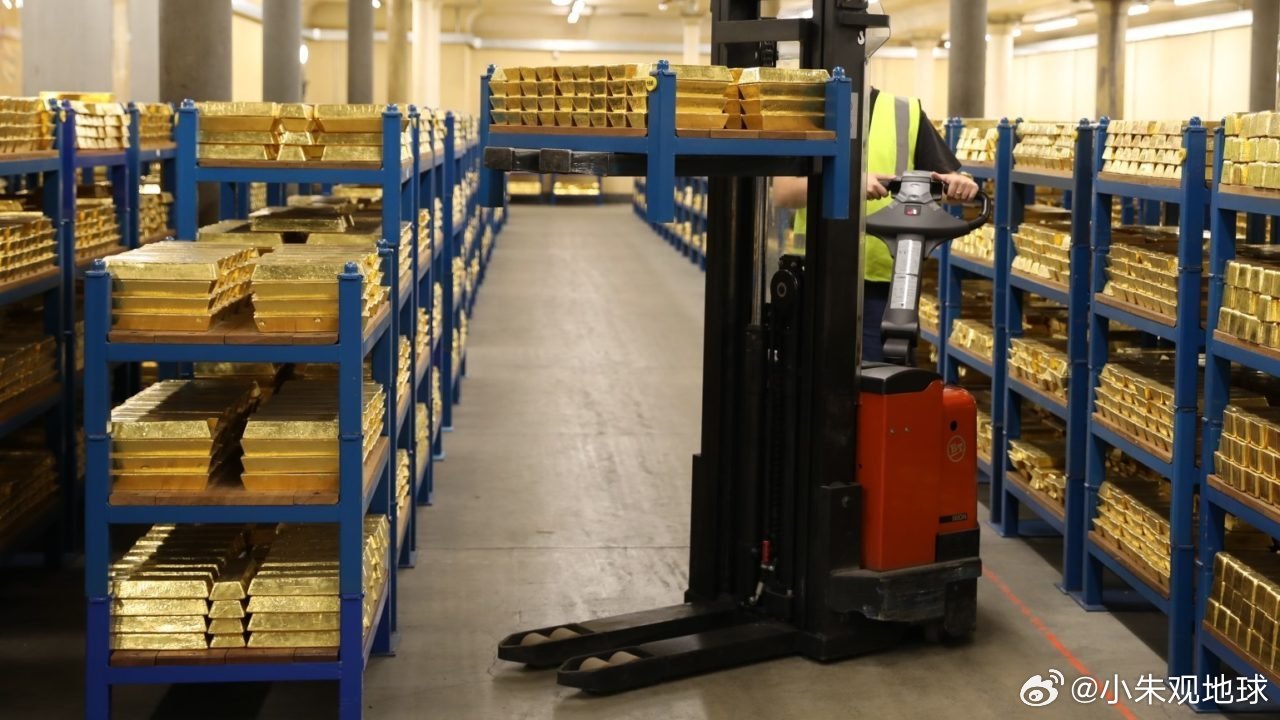 据Axios报道，特朗普政府促成美委之间一宗大额黄金交易，多达1000公斤黄金将