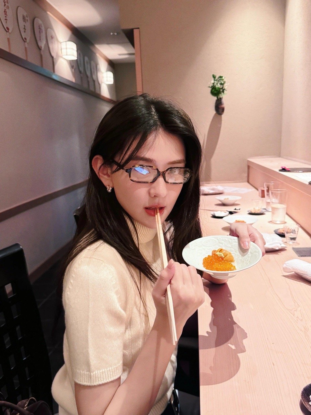 超喜欢梁洁这组图，这个真是我妈妈🥺🥺🥺 